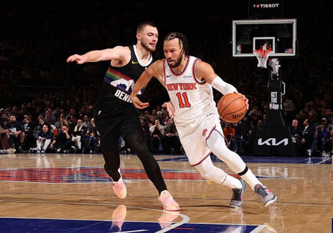 开元中国- 风云突变纽约尼克斯关键时刻完成体检巴塞罗那转会期篮板制胜，媒体一致点评：风云突变广厦男篮今晨复出首秀