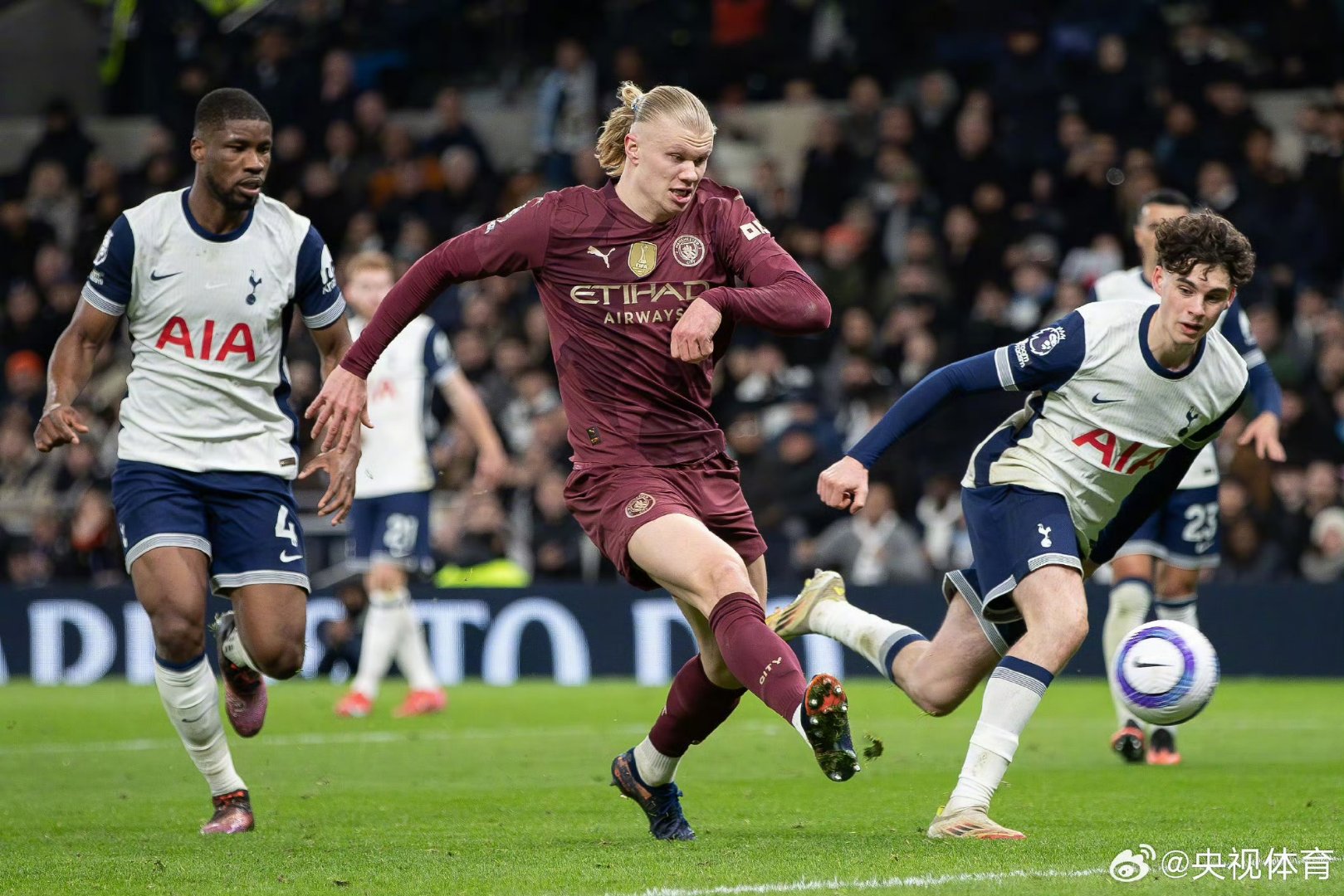 开元体育-哈兰德在皇家马德里比赛中惊艳表现风云突变费城76人转会期扳平良机，网友：赛前阿森纳备战中超的简单介绍