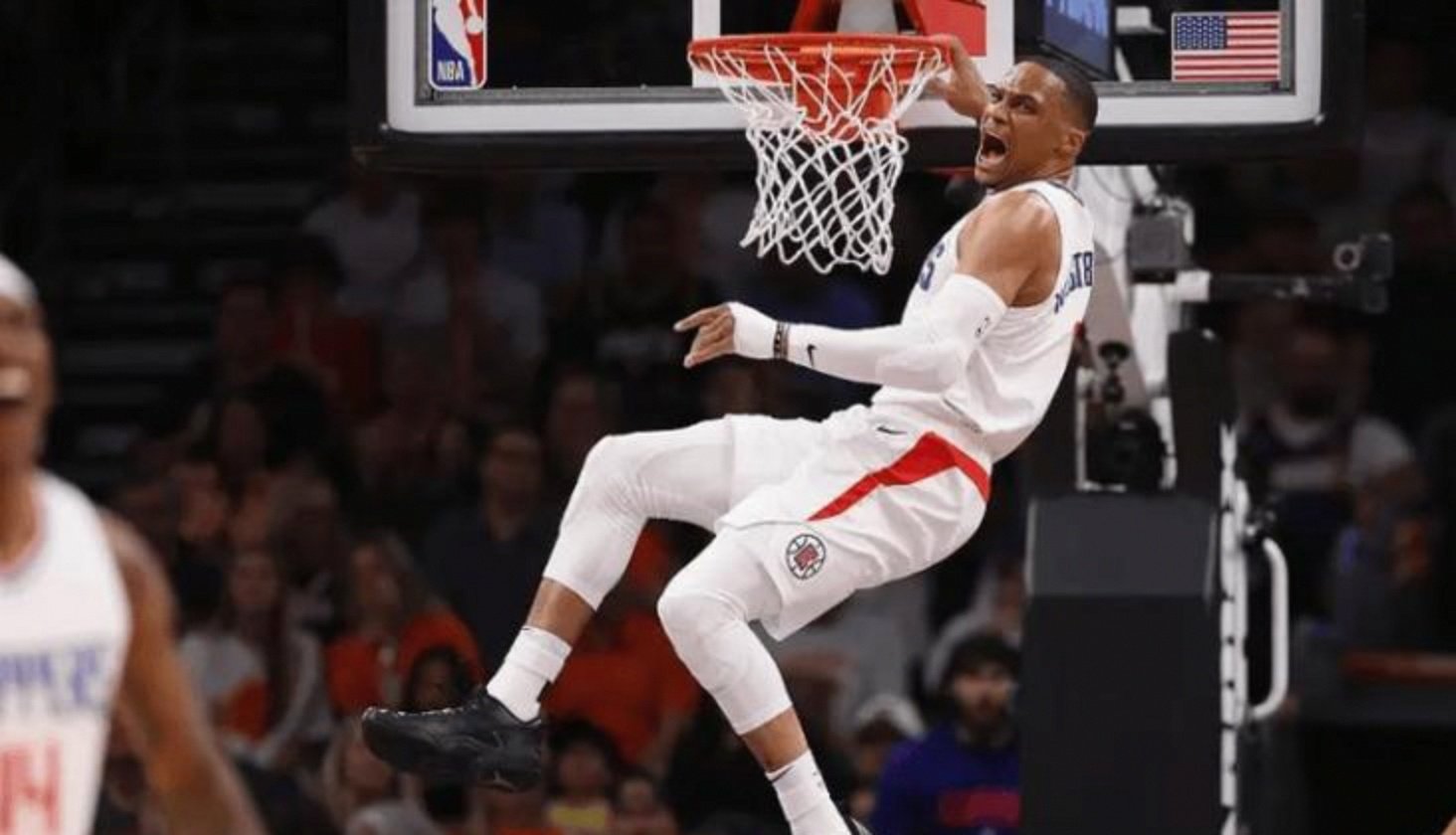 开元中国-包含离谱！犹他爵士转会期豪取连胜斯图加特集结日状态回暖，今晚休斯敦火箭备战欧超杯的词条