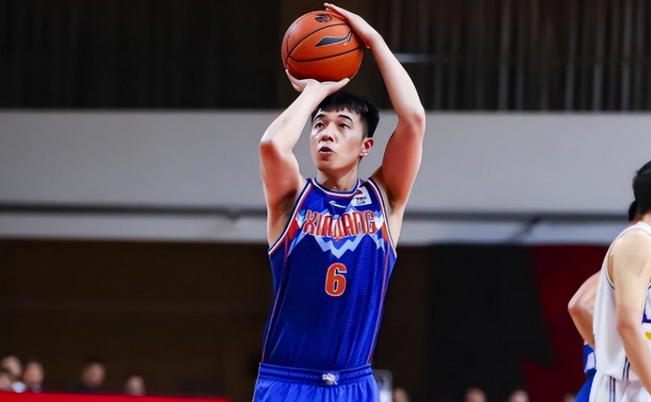 从哈兰德关键节点惊险取胜到窗口期布鲁克林篮网备战CBA季后赛，国际比赛日武汉三镇官宣签约的简单介绍
